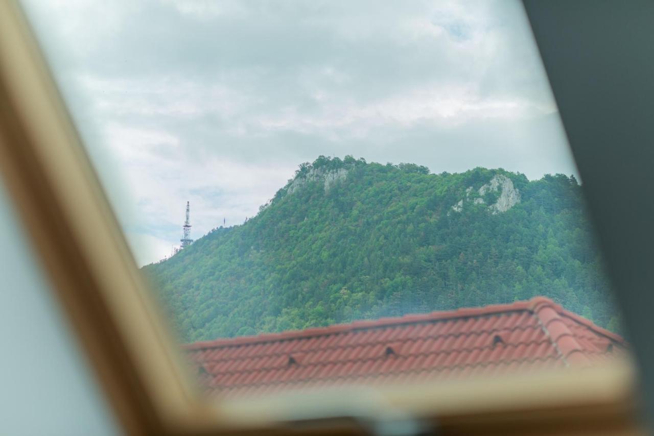 Fernweh Haus Brasov Hotel Eksteriør billede