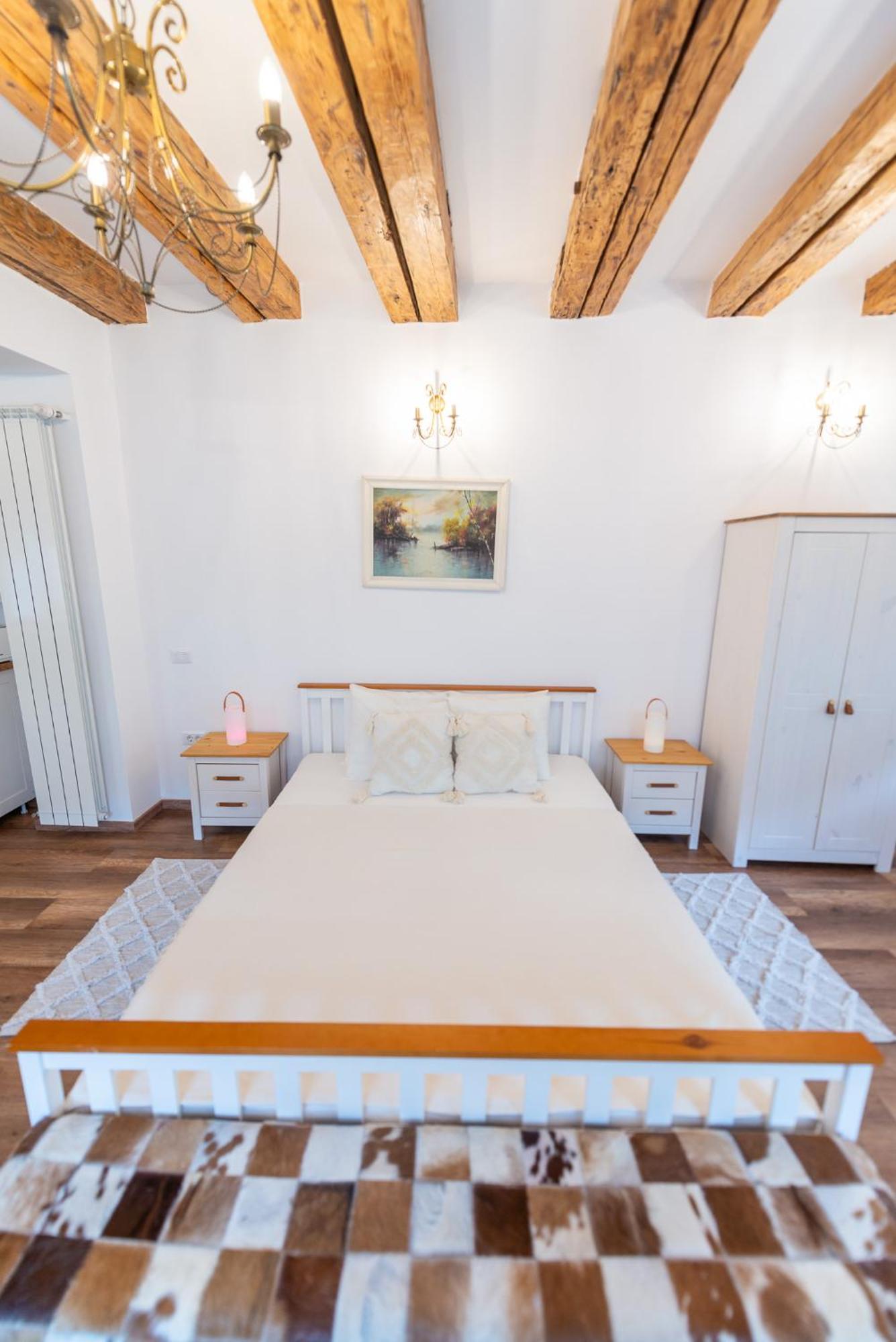 Fernweh Haus Brasov Hotel Værelse billede